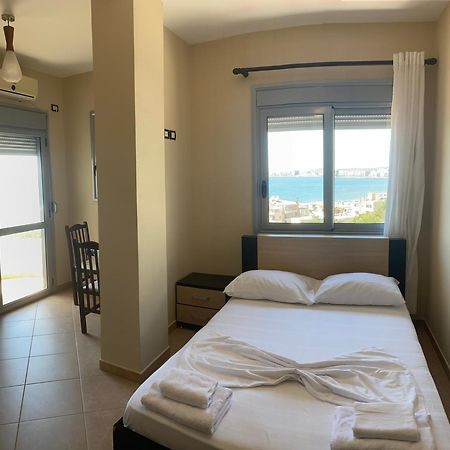 Al Hotel Vlore Exterior photo