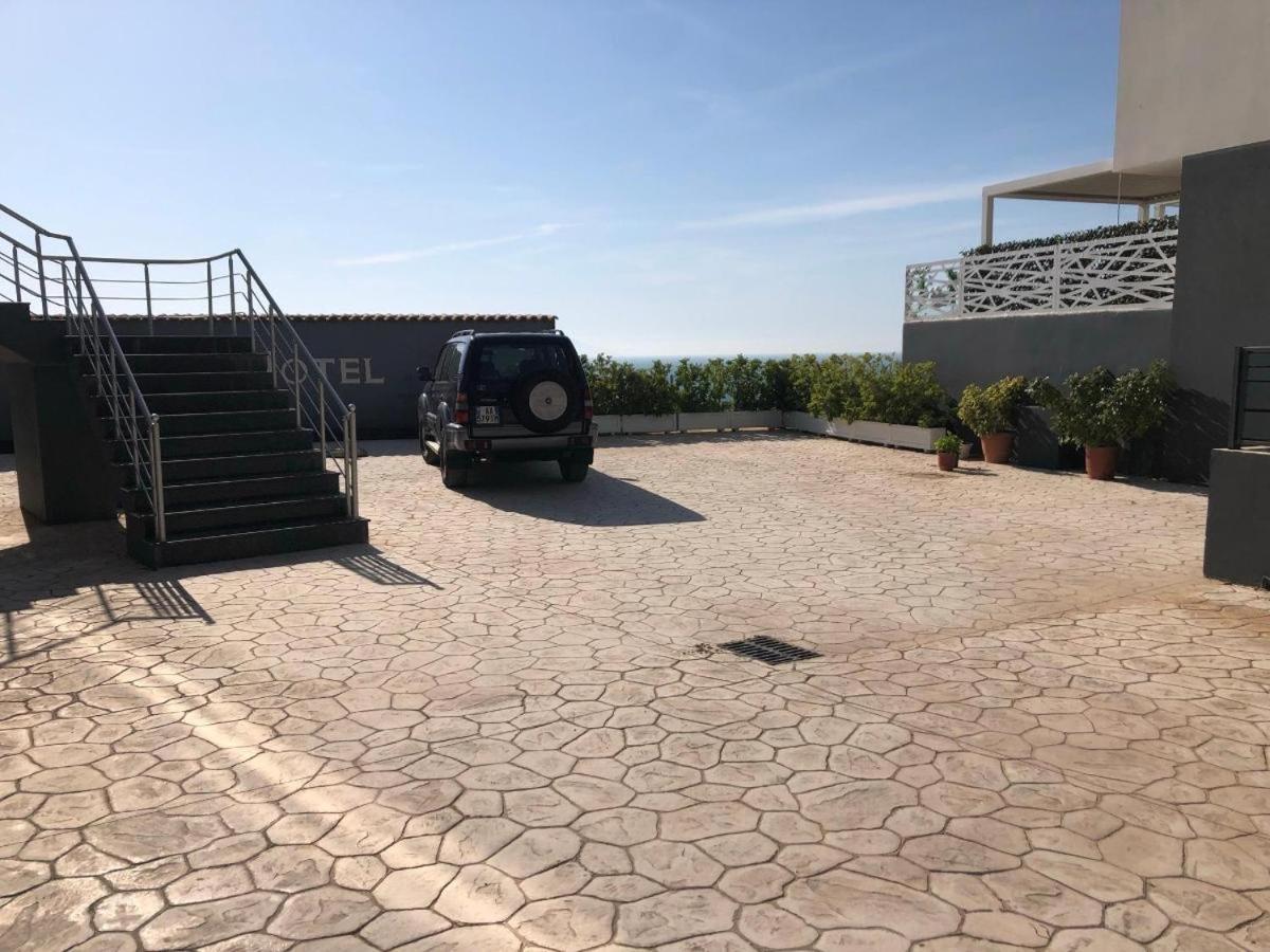 Al Hotel Vlore Exterior photo